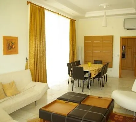 Holiday Home Gazipasa Σπίτι διακοπών *